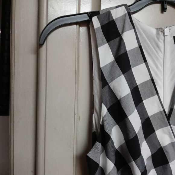 J. Crew Sleeveless Faux-Wrap Dress In Gingham Plaid Cotton Poplin - Picture 13 of 16